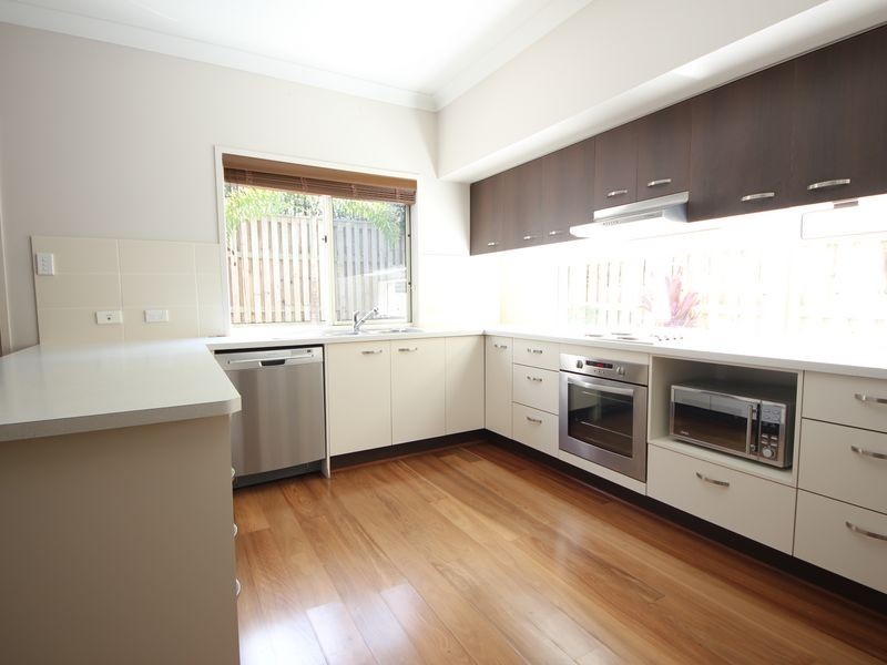 38 Forrestal Circuit, North Lakes QLD 4509