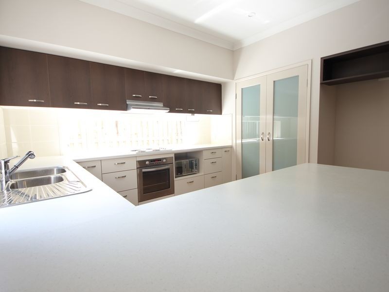 38 Forrestal Circuit, North Lakes QLD 4509