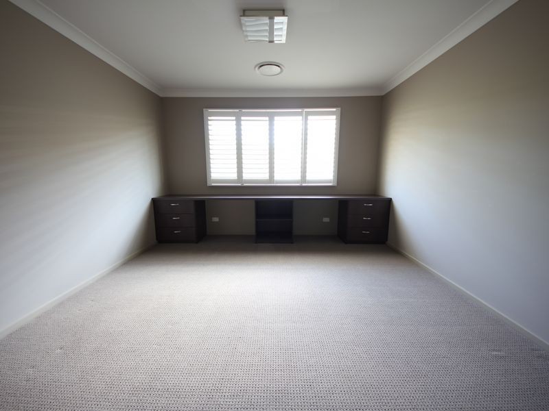 38 Forrestal Circuit, North Lakes QLD 4509