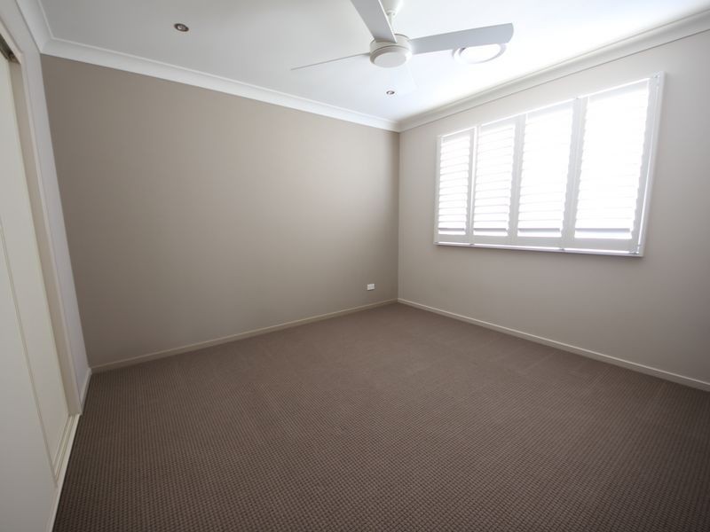 38 Forrestal Circuit, North Lakes QLD 4509