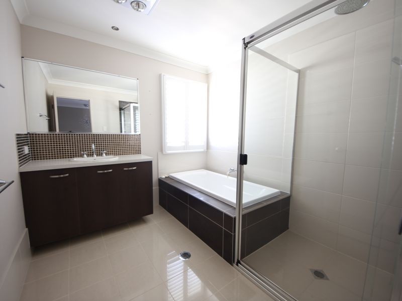 38 Forrestal Circuit, North Lakes QLD 4509