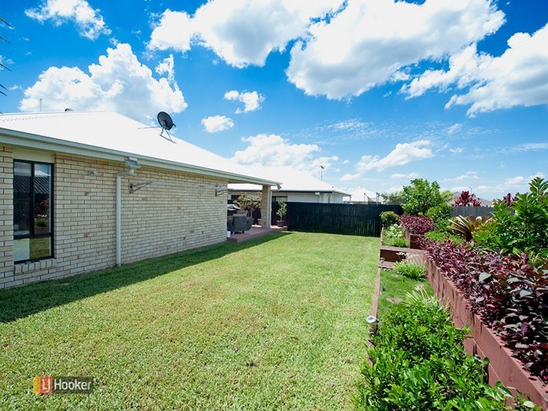 76 Sears Parade, North Lakes QLD 4509