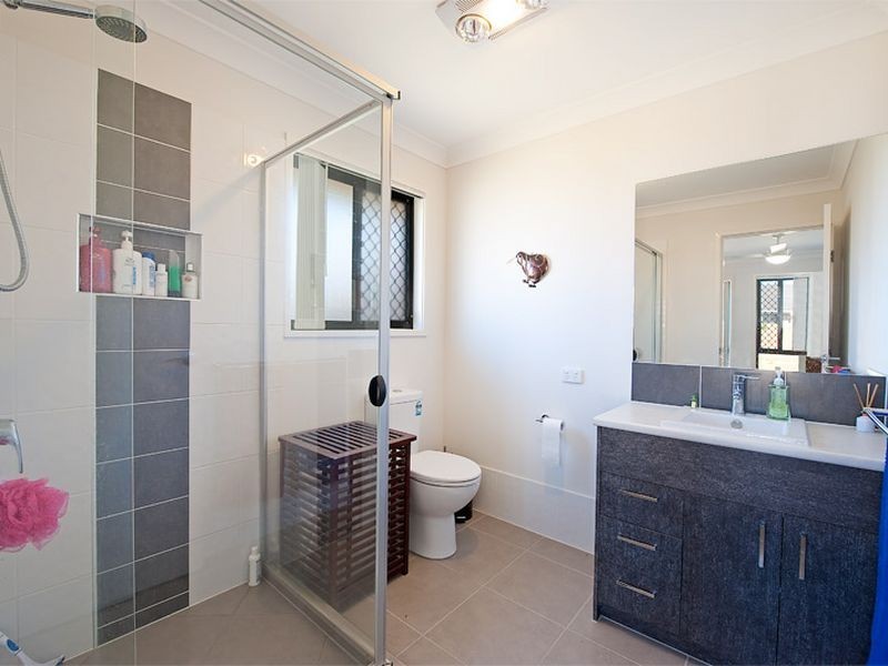 3 Ravensbourne Crescent, North Lakes QLD 4509