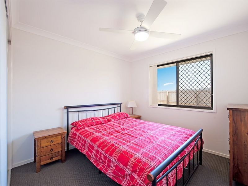 3 Ravensbourne Crescent, North Lakes QLD 4509