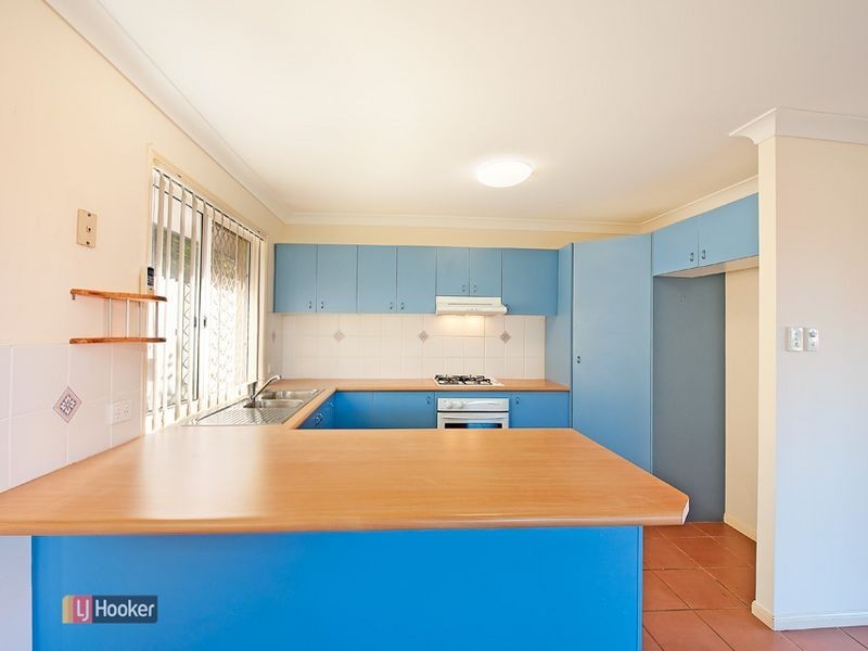 9 Esk Place, Kallangur QLD 4503