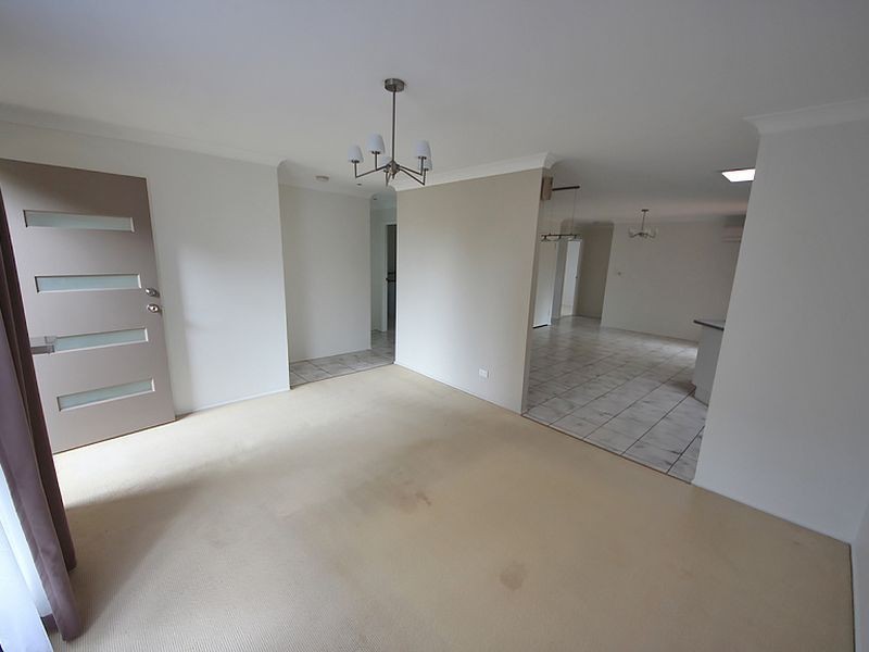 23 Frangipani Court, Kallangur QLD 4503