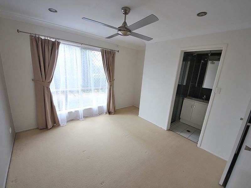 23 Frangipani Court, Kallangur QLD 4503