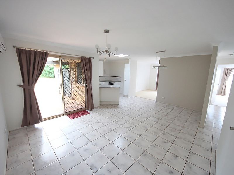 23 Frangipani Court, Kallangur QLD 4503