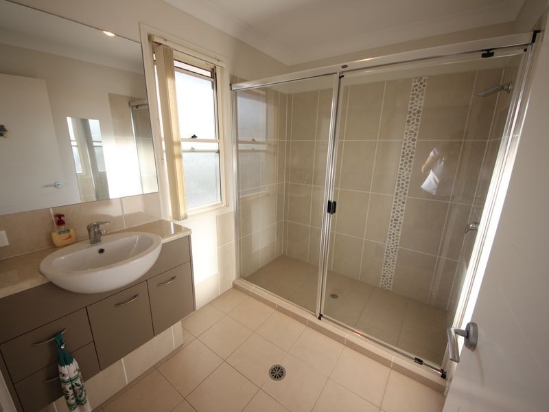 31 Captain Cook Parade, Deception Bay QLD 4508