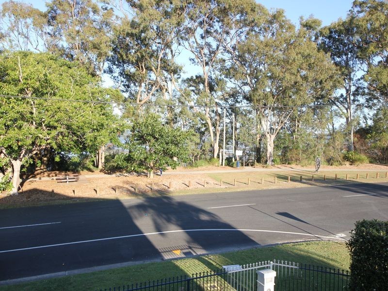 31 Captain Cook Parade, Deception Bay QLD 4508