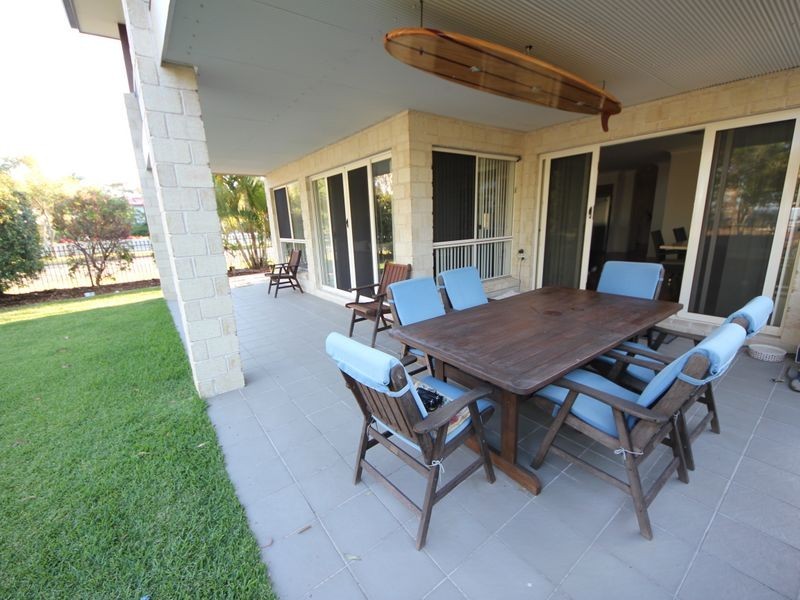 31 Captain Cook Parade, Deception Bay QLD 4508