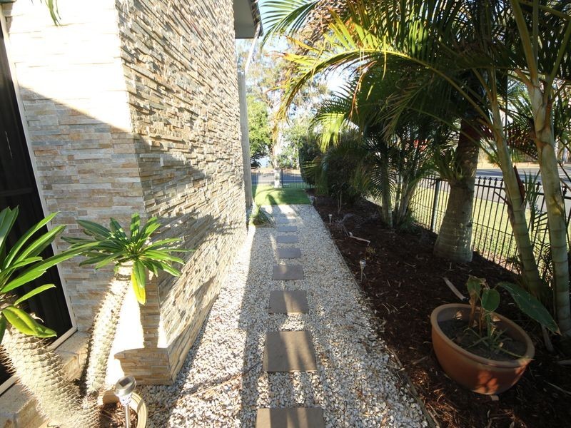 31 Captain Cook Parade, Deception Bay QLD 4508