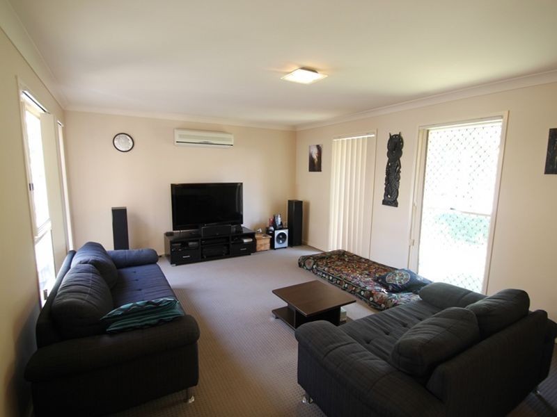 2 Ulysses Street, Kallangur QLD 4503