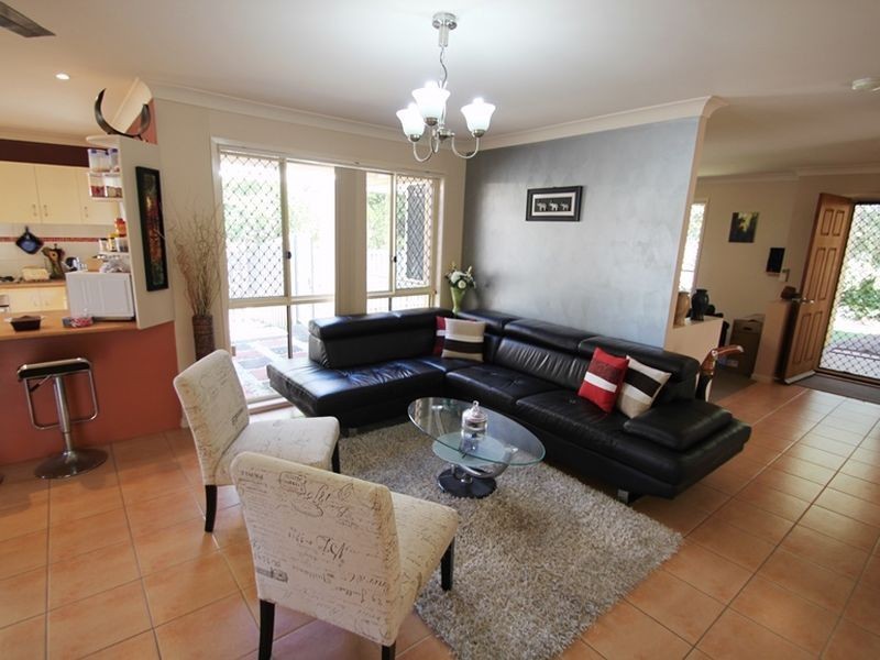 2 Ulysses Street, Kallangur QLD 4503