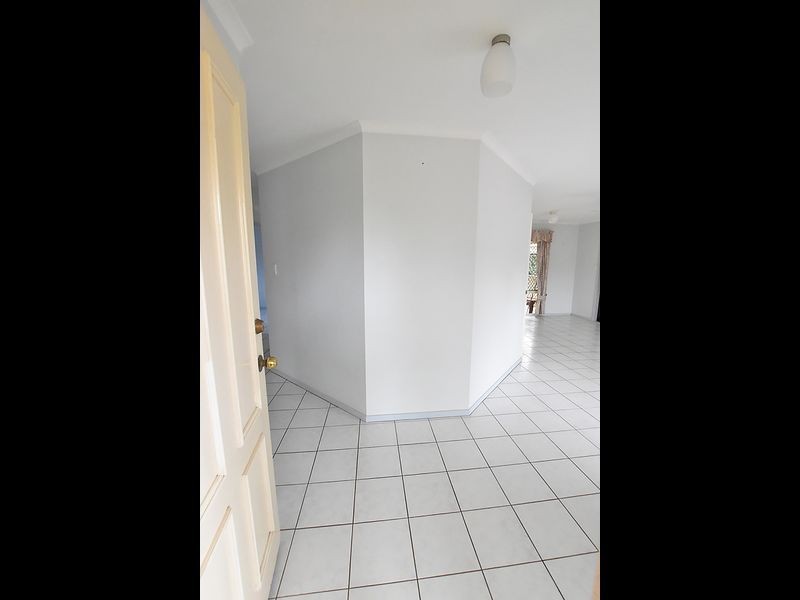 3 Brolga Ave, Kallangur QLD 4503