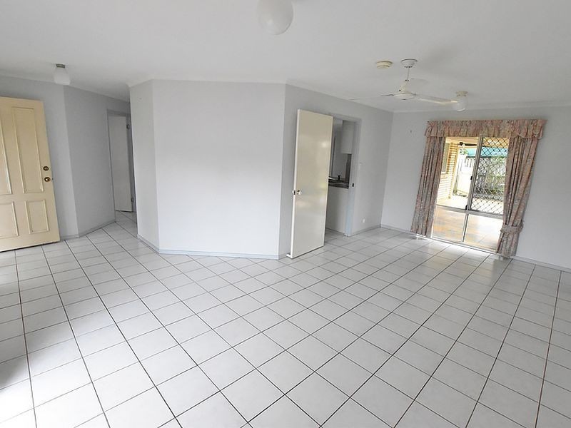 3 Brolga Ave, Kallangur QLD 4503