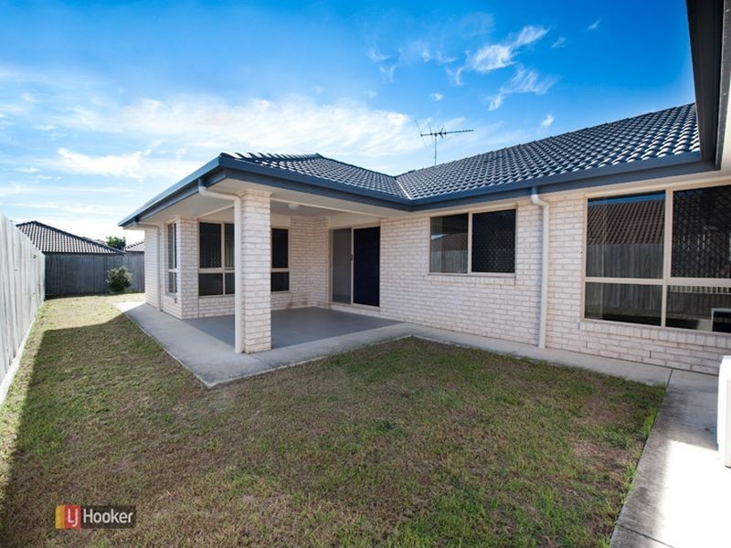 20 Menara Circuit, North Lakes QLD 4509