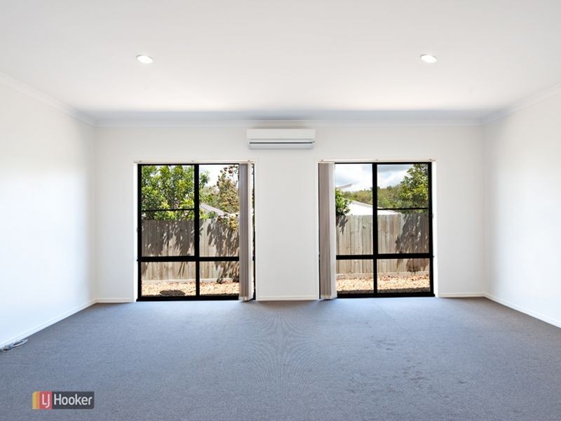 7 Planigale Crescent, North Lakes QLD 4509