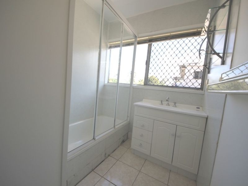 7 Garnet Avenue, Kallangur QLD 4503