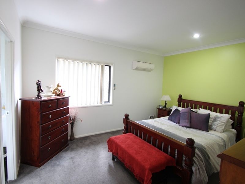 25 Wombat Parade, North Lakes QLD 4509