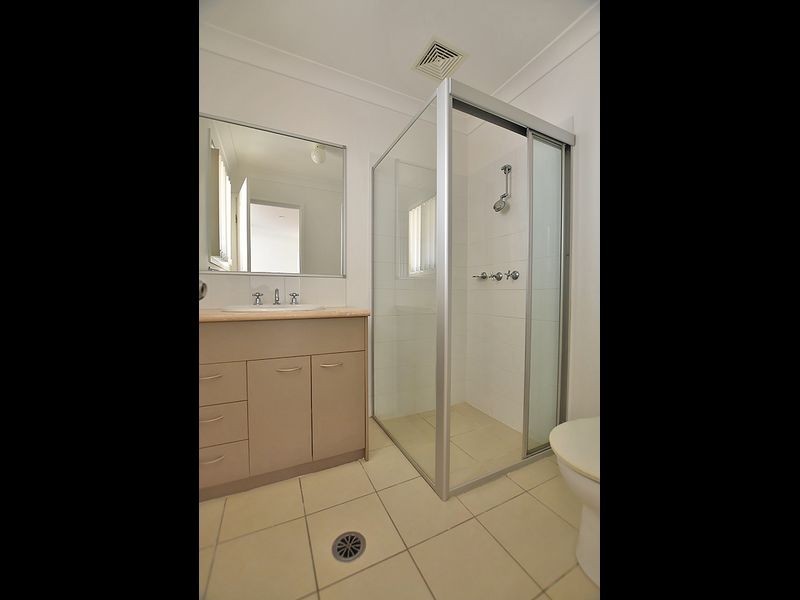 10 Diamond Avenue, Kallangur QLD 4503