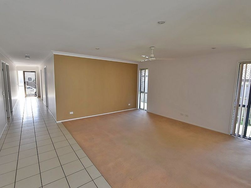 10 Diamond Avenue, Kallangur QLD 4503