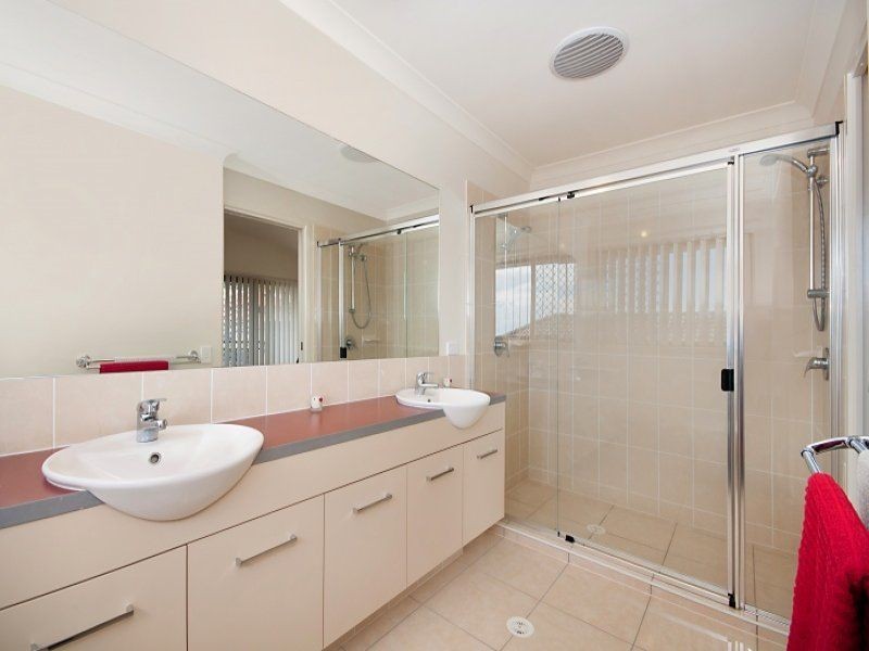 50 Topaz Drive, Mango Hill QLD 4509