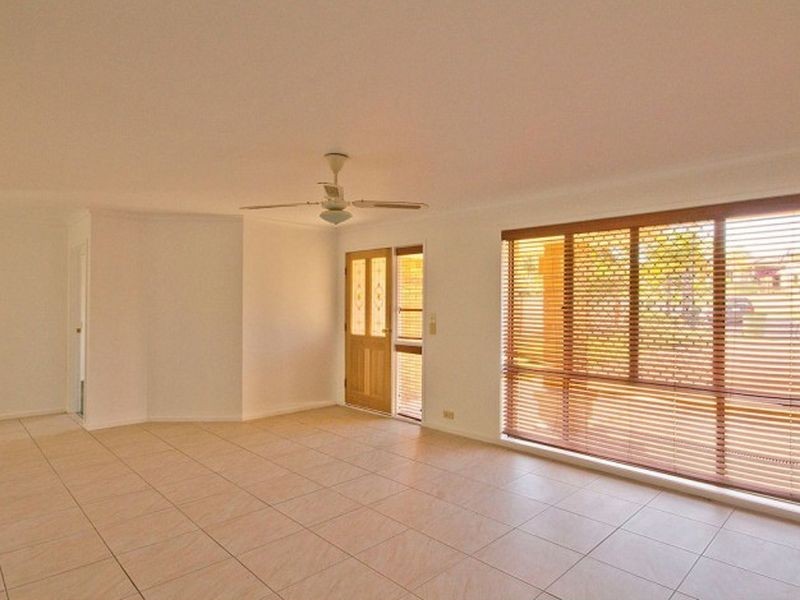 16 Lillypilly Court, Kallangur QLD 4503