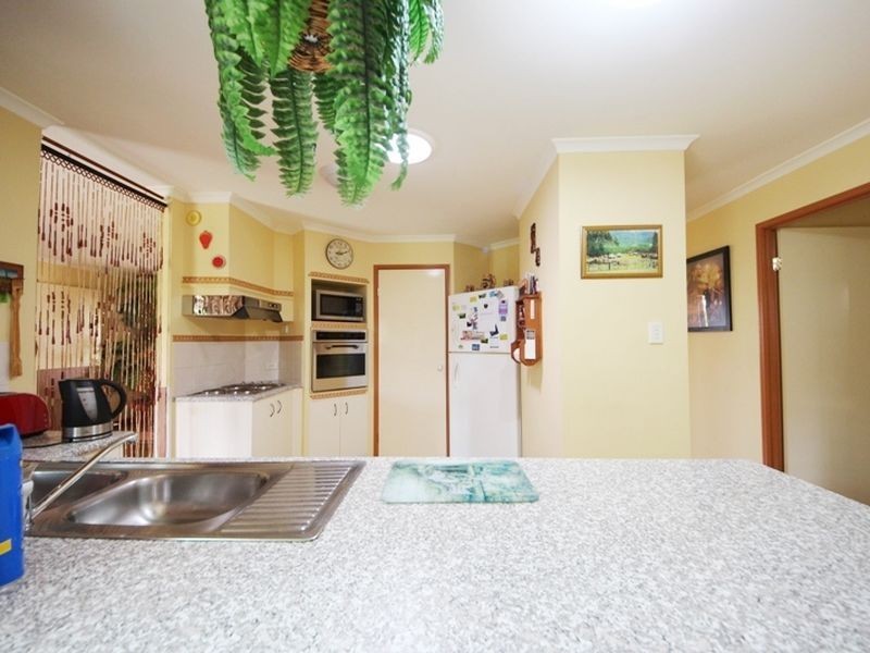 28 Silvester Street, North Lakes QLD 4509