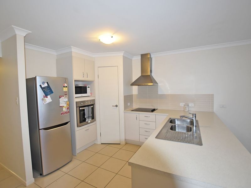 6 Central Green Drive, Narangba QLD 4504