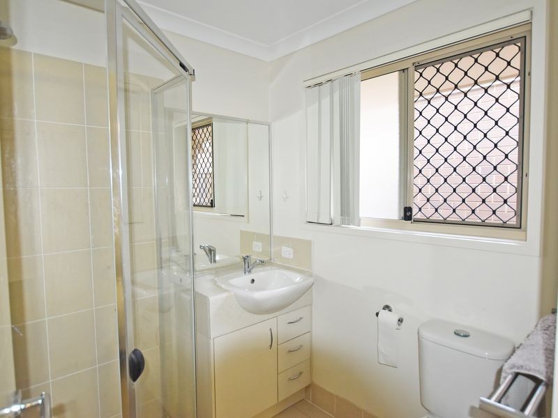 6 Central Green Drive, Narangba QLD 4504