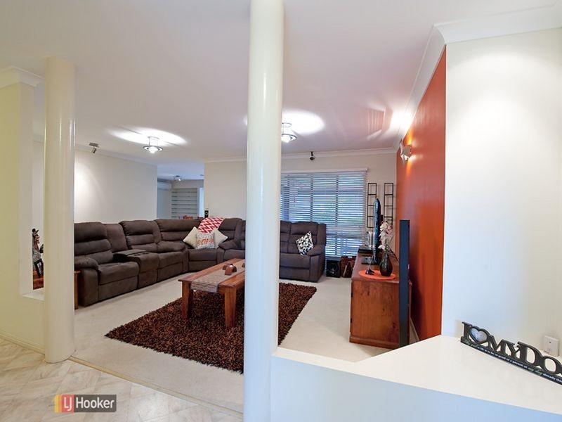 4 Crawford Street, North Lakes QLD 4509