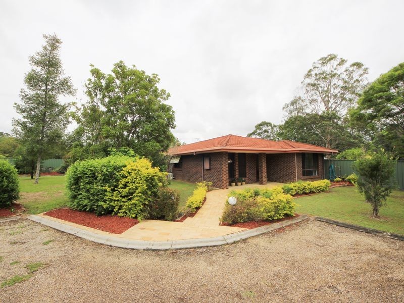 64 Bristlebird Drive, Morayfield QLD 4506