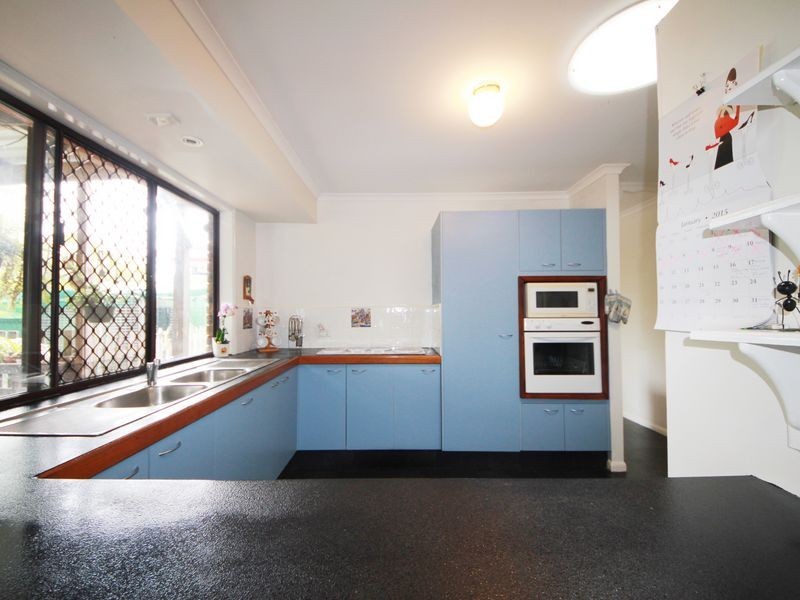 64 Bristlebird Drive, Morayfield QLD 4506