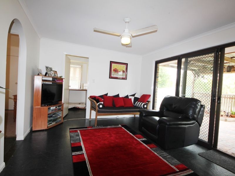 64 Bristlebird Drive, Morayfield QLD 4506