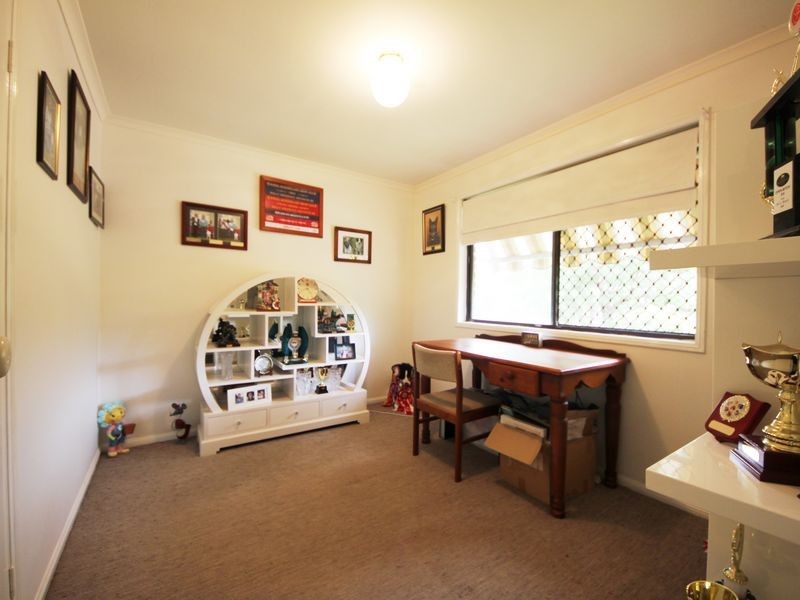 64 Bristlebird Drive, Morayfield QLD 4506