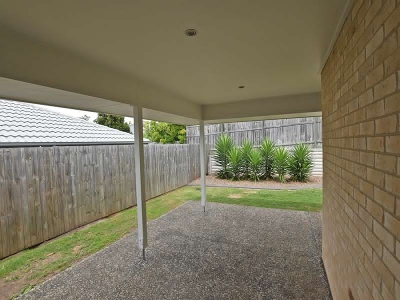 5 Toby Close, Kallangur QLD 4503