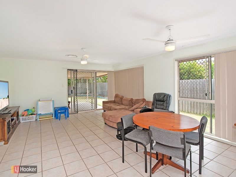 22 Davenport Parade, North Lakes QLD 4509