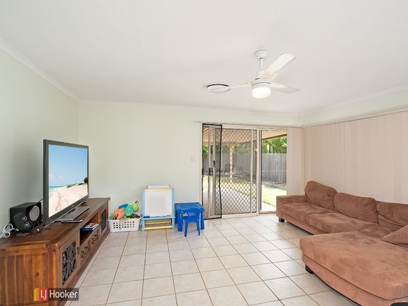 22 Davenport Parade, North Lakes QLD 4509