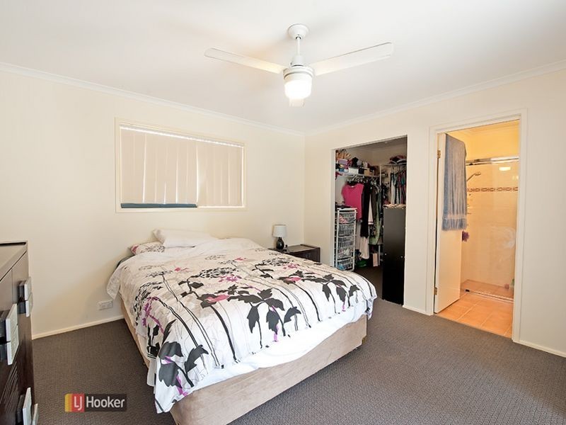 22 Davenport Parade, North Lakes QLD 4509