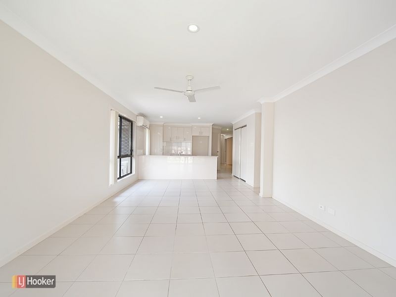 7 Nina Crescent, North Lakes QLD 4509