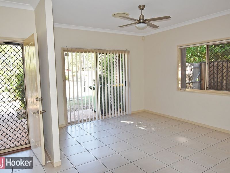 5 Kurrajong Circuit, North Lakes QLD 4509