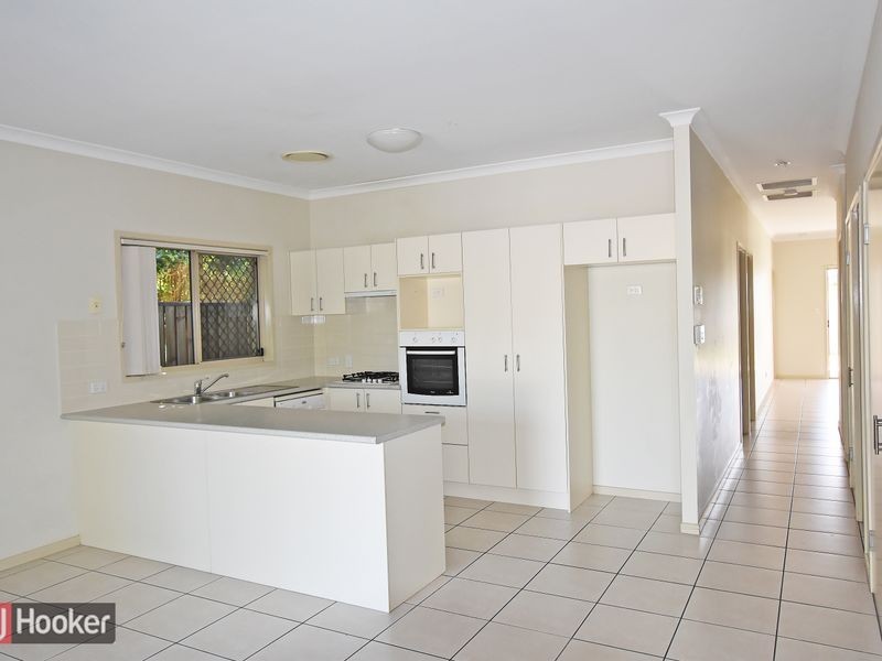 5 Kurrajong Circuit, North Lakes QLD 4509