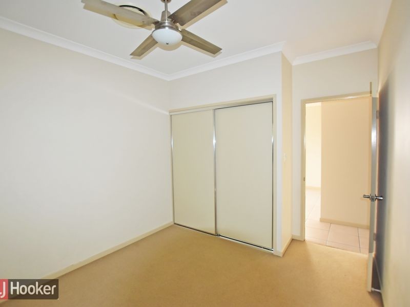 5 Kurrajong Circuit, North Lakes QLD 4509