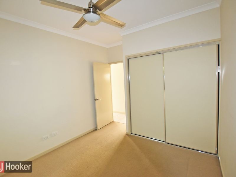 5 Kurrajong Circuit, North Lakes QLD 4509