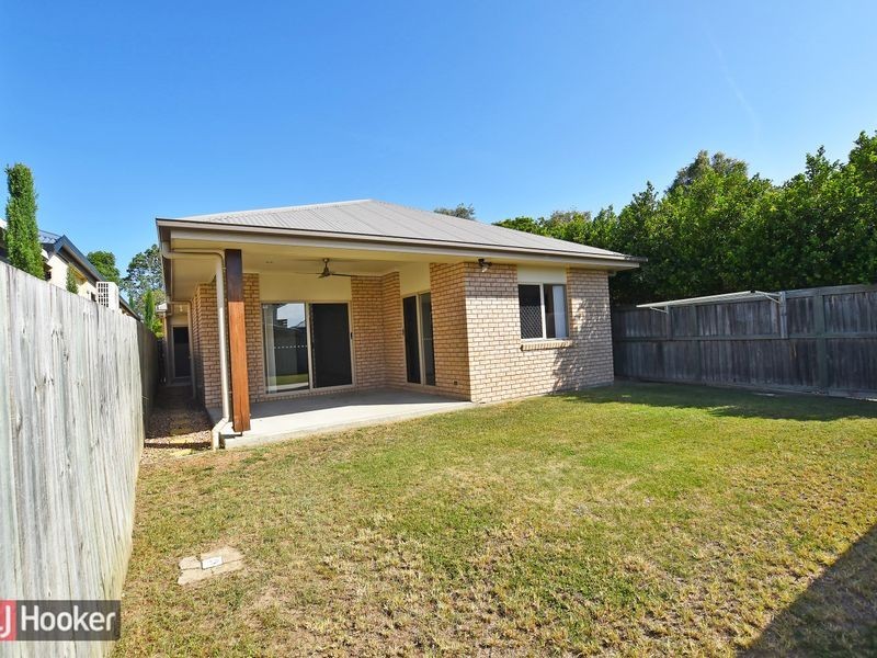 5 Kurrajong Circuit, North Lakes QLD 4509
