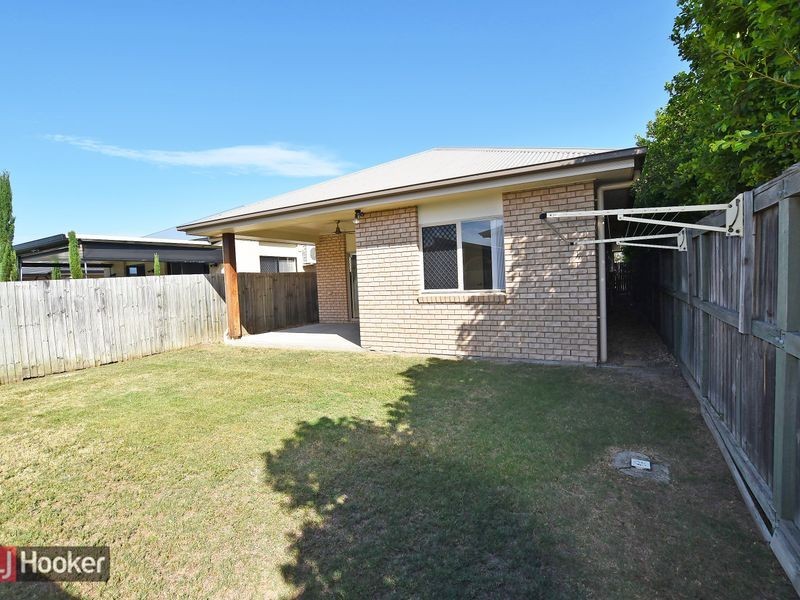 5 Kurrajong Circuit, North Lakes QLD 4509