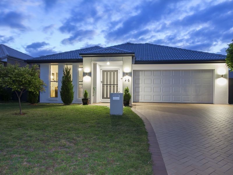 28 Magnetic Terrace, North Lakes QLD 4509
