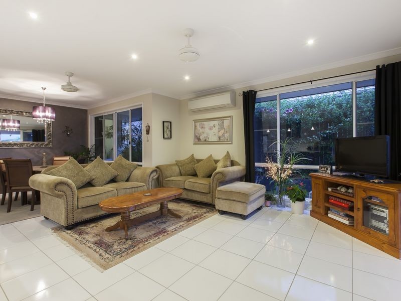 28 Magnetic Terrace, North Lakes QLD 4509