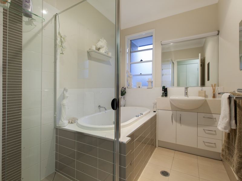 28 Magnetic Terrace, North Lakes QLD 4509